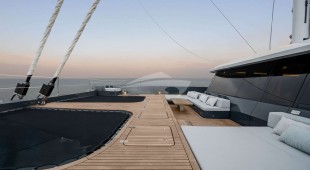 Halcyon Caribbean, East Mediterranean, West Mediterranean