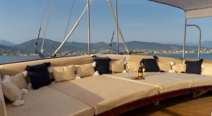 Happy Days East Mediterranean