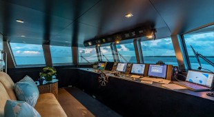 Highlander Caribbean, East Mediterranean, West Mediterranean