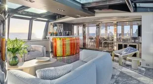 Highlander Caribbean, East Mediterranean, West Mediterranean