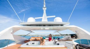 Italian Yacht 85 Caribbean Virgin Islands (US/BVI), Bahamas, Caribbean Leewards, Caribbean Windwards, USA - Florida East Coast