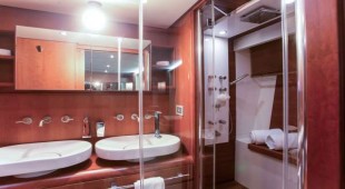 Italian Yacht 85 Caribbean Virgin Islands (US/BVI), Bahamas, Caribbean Leewards, Caribbean Windwards, USA - Florida East Coast