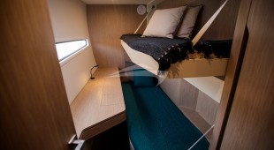 Izenah 5 East Mediterranean, West Mediterranean