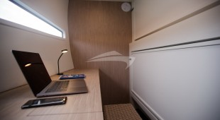 Izenah 5 East Mediterranean, West Mediterranean