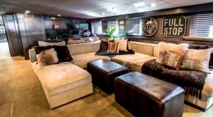 Jemasa Oceania, East Asia