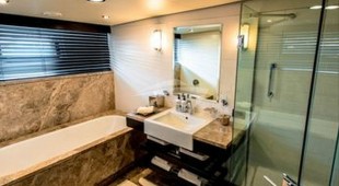 Jemasa Oceania, East Asia