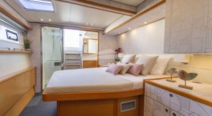 King Of Diamonds East Mediterranean