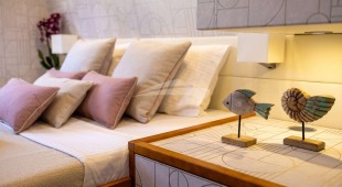 King Of Diamonds East Mediterranean