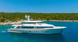 Klobuk Croatia, Adriatic Sea