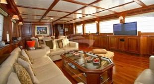 Klobuk East Mediterranean