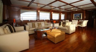 Klobuk East Mediterranean