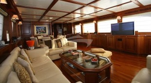 Klobuk East Mediterranean