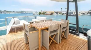Knot Negotiable West Coast United States