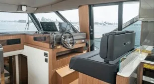 Knot Negotiable West Coast United States