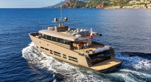 Kokonut's Wally West Mediterranean