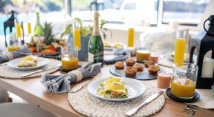 La Vie Est Belle Caribbean