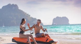 Lady Azul South East Asia