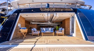 Lady B Oceania, Caribbean