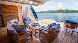 Lady B Oceania, Caribbean