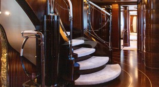 Lady B Oceania, Caribbean