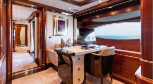 Lady B Oceania, Caribbean