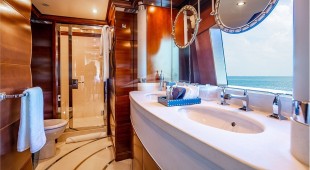 Lady B Oceania, Caribbean