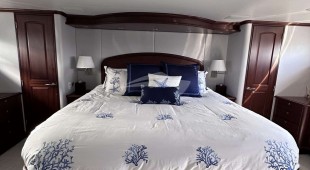 Lady B West Mediterranean