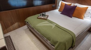 Lady Isabella West Mediterranean