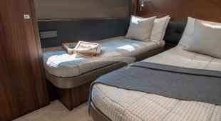 Lady Isabella West Mediterranean