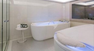 Lady Lara West Mediterranean