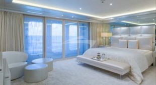 Lady Lara West Mediterranean