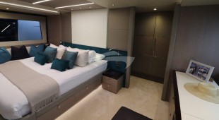 Lady M West Mediterranean