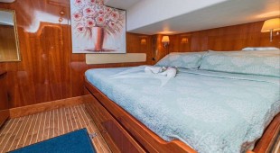 Lady Marigot Caribbean