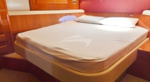 Lady Shine West Mediterranean