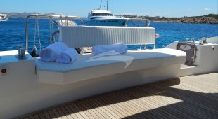 Lady Shine West Mediterranean