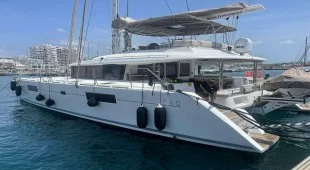 Lagoon 560 S2 W. Med - Spain/Balearics