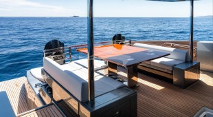 L'as Bleu West Mediterranean