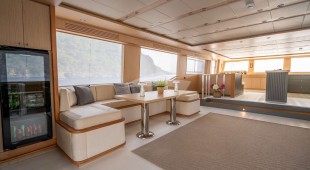 Lavin East Mediterranean