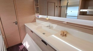 Le Grand Bogavant Caribbean, West Mediterranean