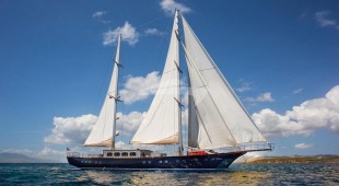 Le Pietre East Mediterranean