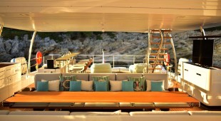 Love T East Mediterranean