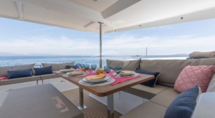 Luna Bliss Caribbean