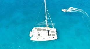 Luna Caribbean