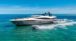 M 105 Bahamas
