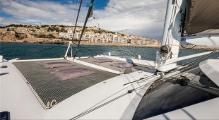 Magic Cat West Mediterranean