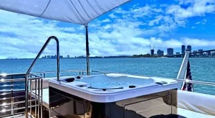 Make Big Happen Bahamas, USA - Florida East Coast