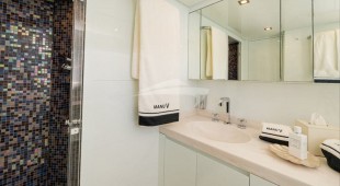 Manu V West Mediterranean