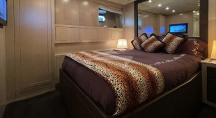 Manu West Mediterranean