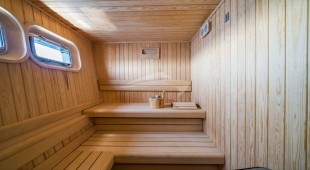 Maoria West Mediterranean