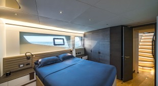 Maoria West Mediterranean